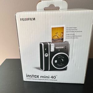 Fujifilm instax mini Instant Camera